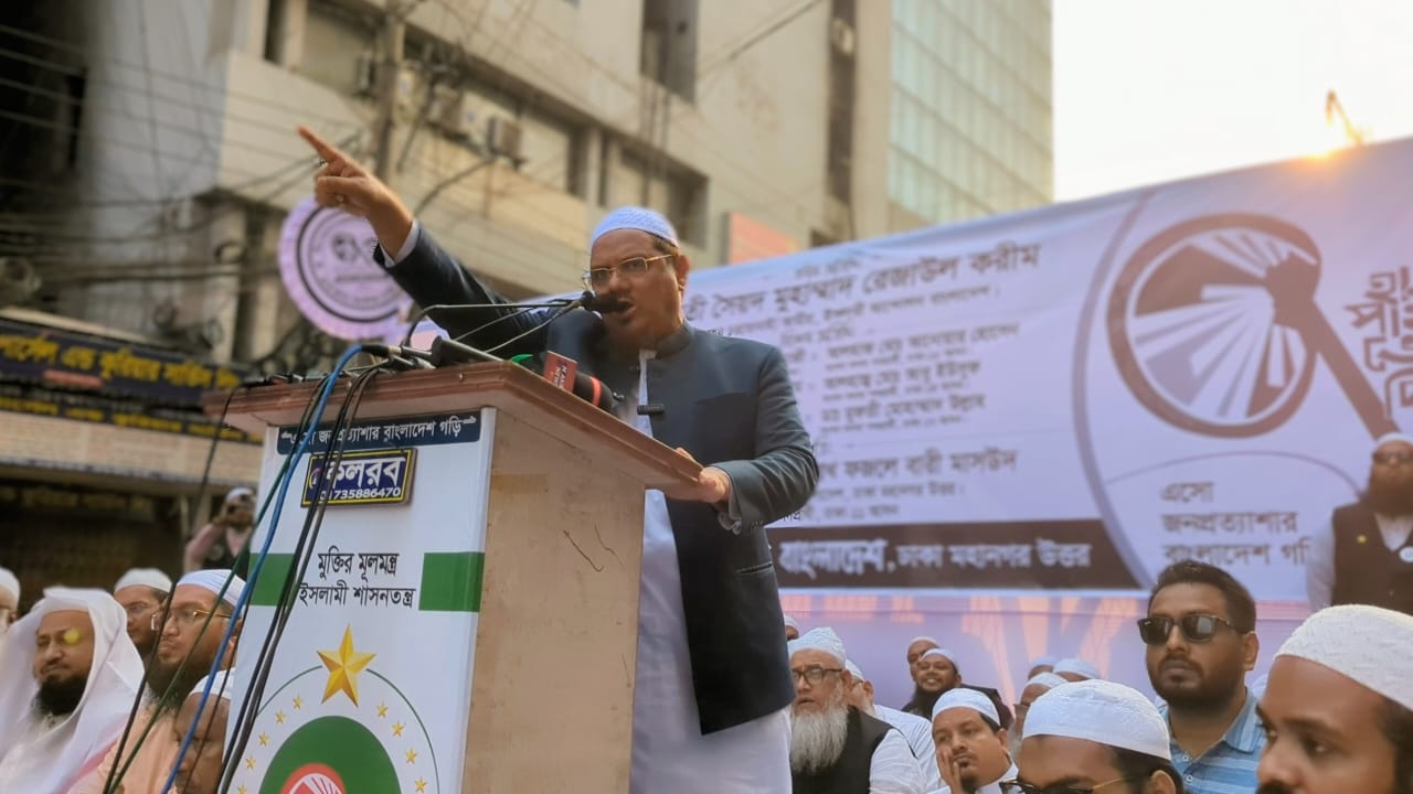 Charmonai Pir emphasizes peace, justice under Islamic governance