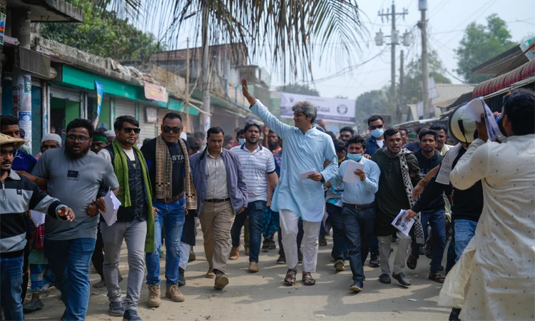 Saki pledges to develop Banchharampur as a safe area