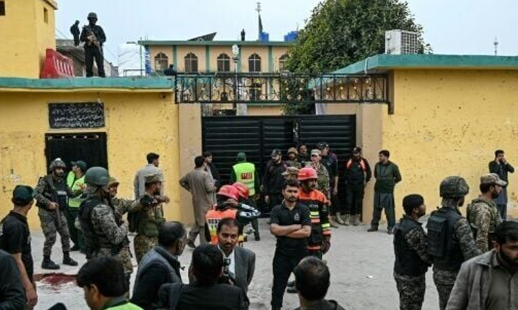 Suicide blast at Islamabad mosque kills at least 31, wounds over 130