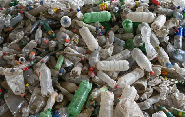 Chile's climate summit chief to lead plastic pollution treaty talks