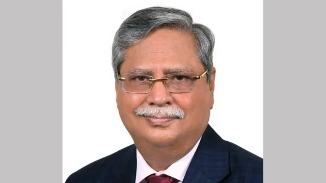 President casts vote through postal ballot for 13th JS polls