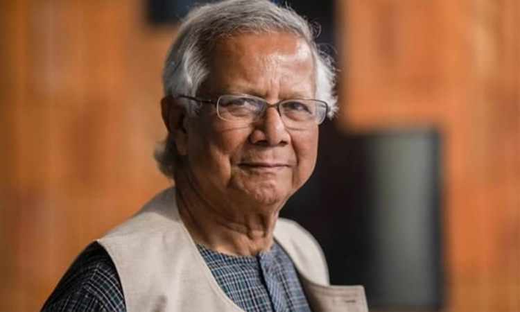 CA hands over flat deed to Shaheed Hadi's family