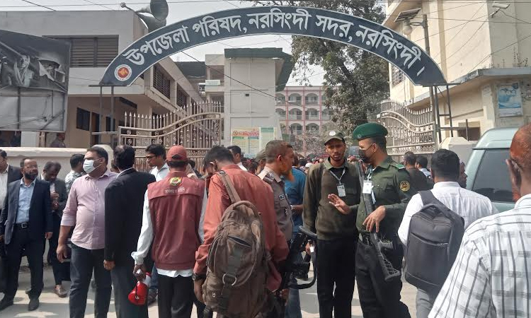 Election materials dispatched to polling centres in five Narsingdi constituencies