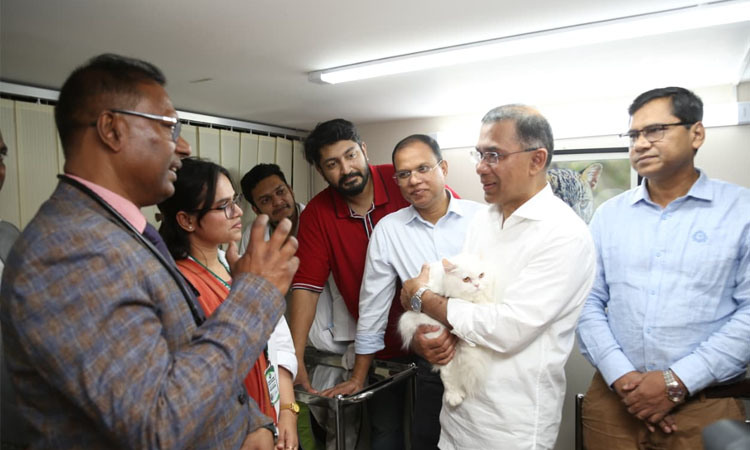 Tarique Rahman inaugurates free animal treatment centre 