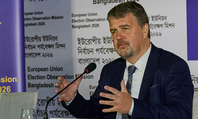 Big day for Bangladesh's democracy, EU chief polls observer