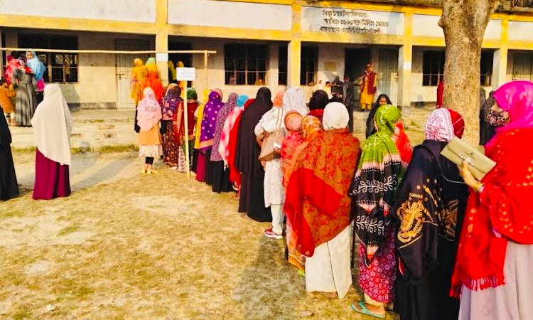 High turnout of women voters as polling begins in Naogaon