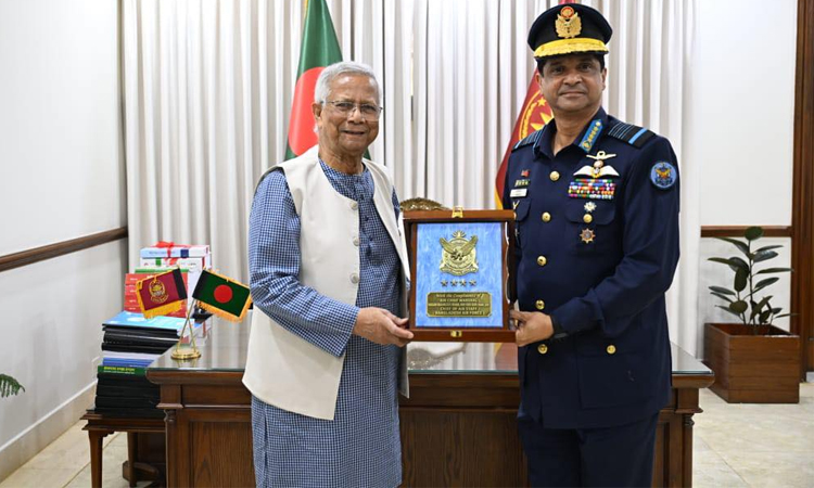 Air Chief calls on CA