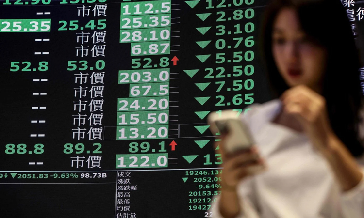 Asian stocks up, oil market cautious