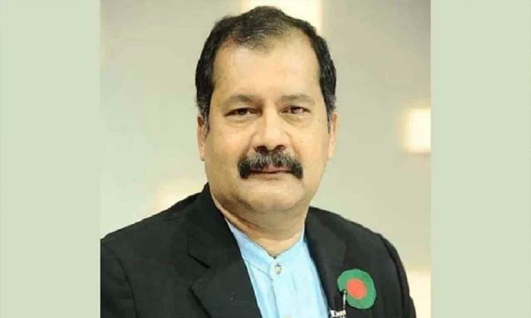 Media development impossible without solving journalists' problems: Information Minister