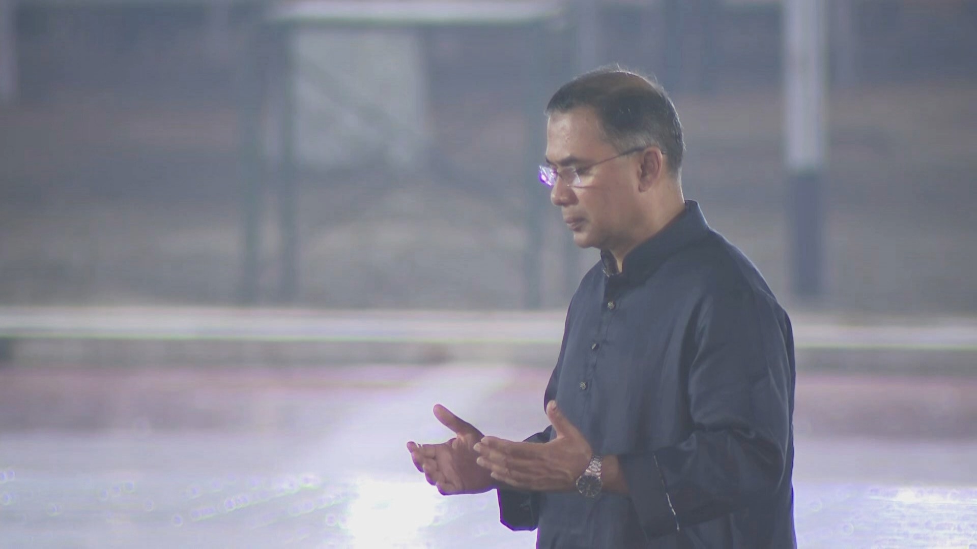 PM offers doa for language heroes at Shaheed Minar for first time in history