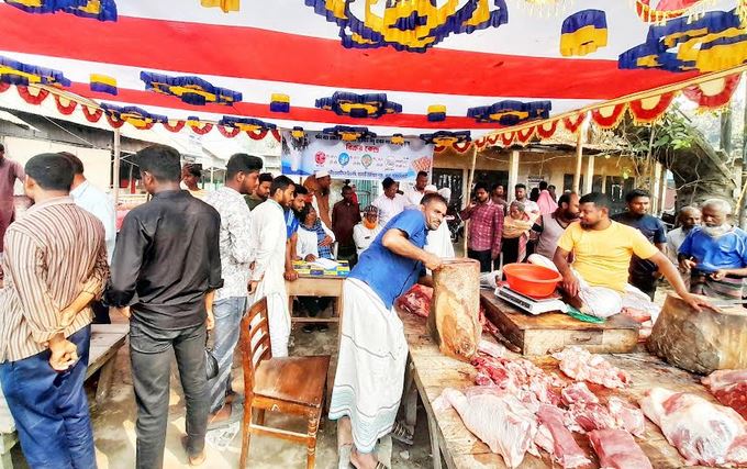 Low-cost commodity sale begins in Lalmonirhat for Ramadan