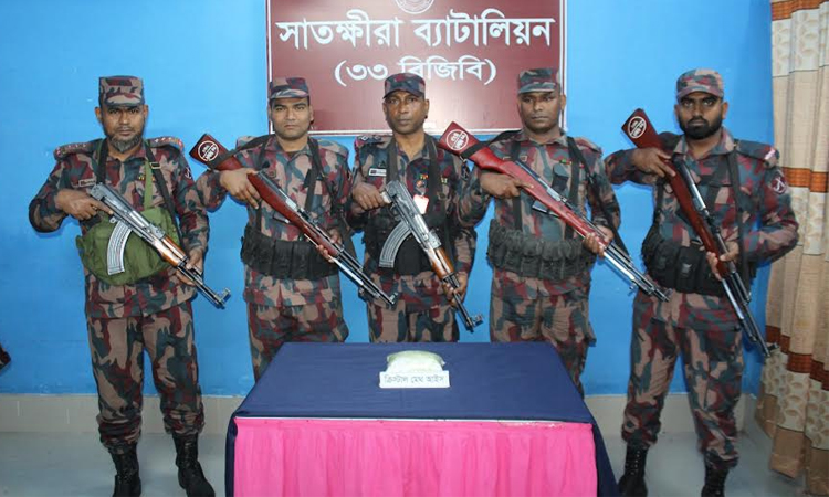 Crystal meth worth Tk 5 cr recovered in Satkhira