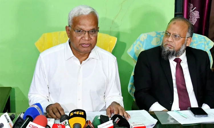 Zahid for keeping Family Card distribution free from political influence