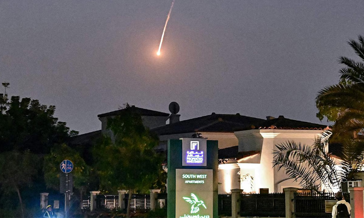 Australia says 115,000 nationals stuck in Middle East