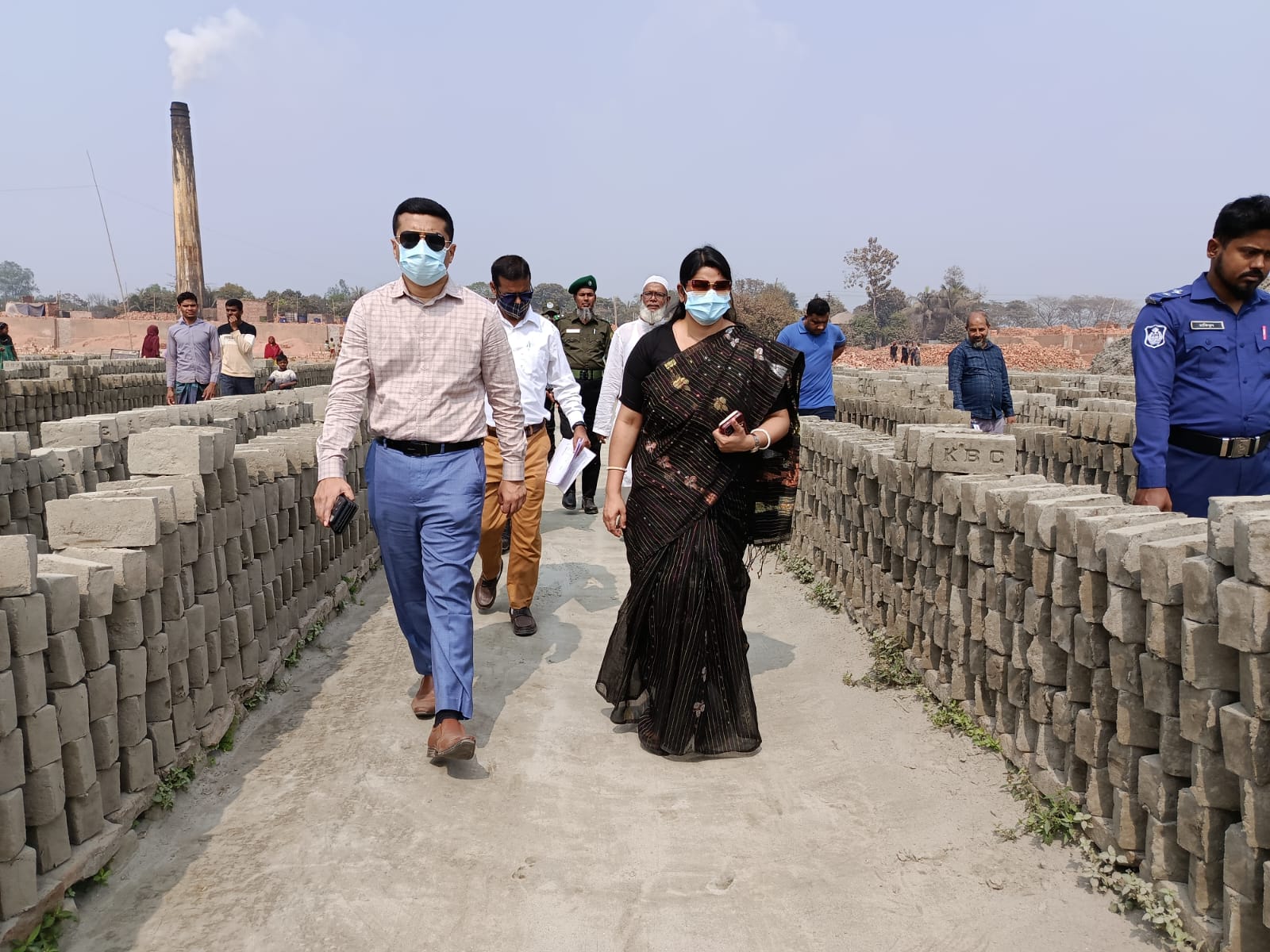 Three brick kilns fined Tk 9 lakh in Munshiganj for illegal operation