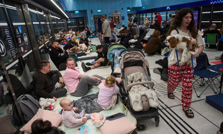 Iran missile attack triggers sirens, sends Israelis to shelters