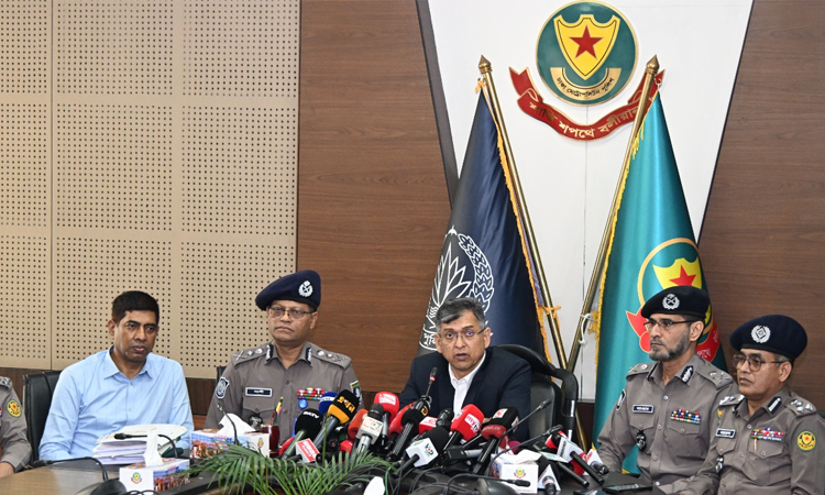 Govt preparing nationwide list of criminals, extortionists to bring them to book: Home Minister