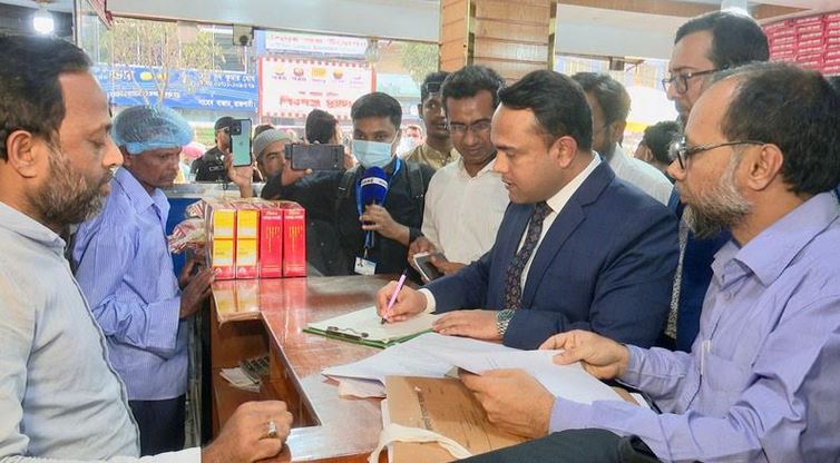 3 establishments fined in summary trial in Rajshahi