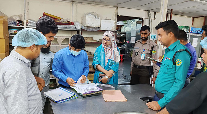 Two establishments fined Tk 310,000 in Ctg