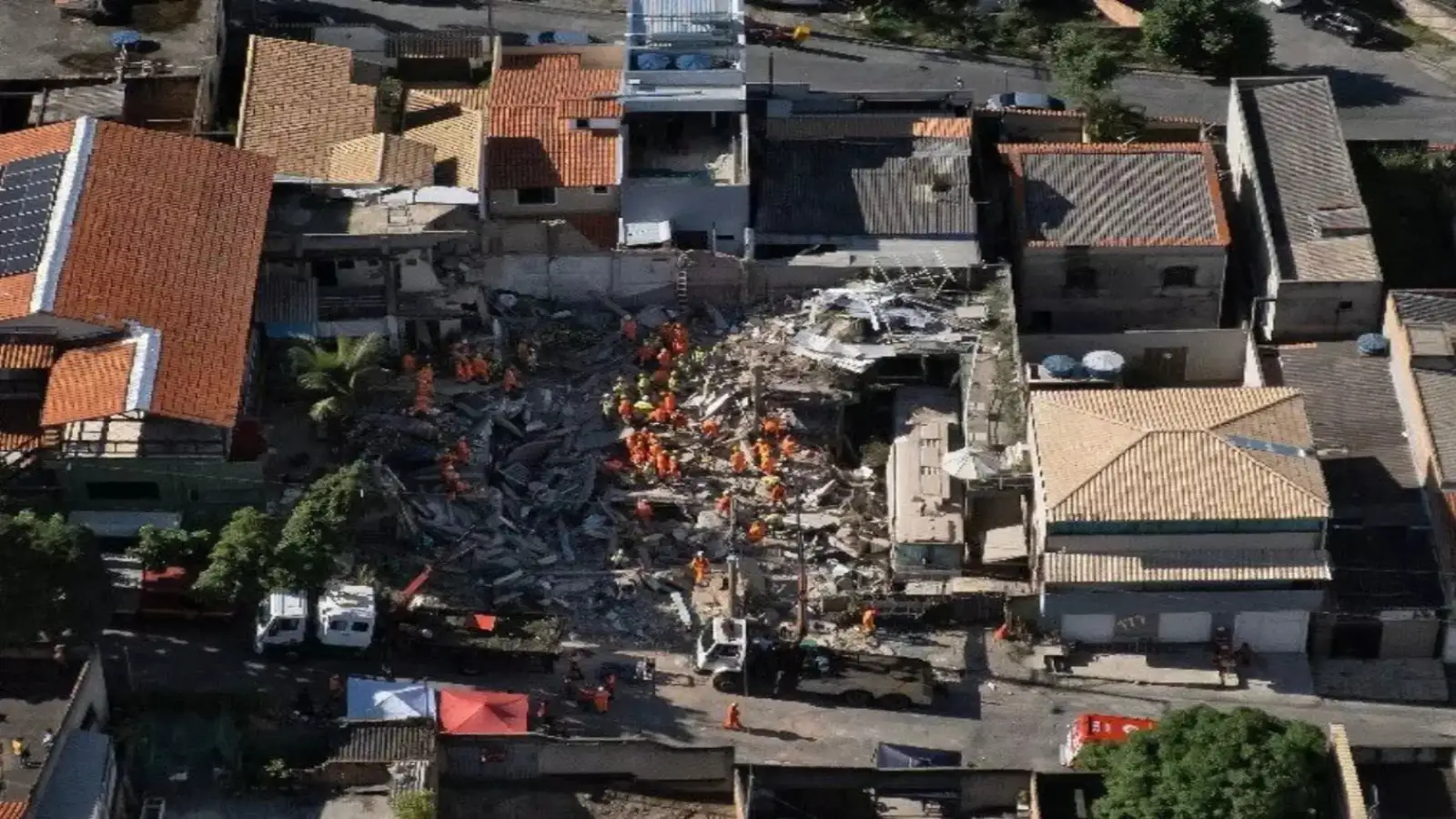 Eight dead, four missing in Brazil seniors home collapse