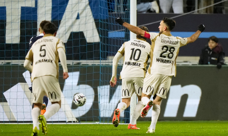 Lens eye top spot in Ligue 1 as they take title fight to PSG