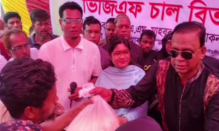 Democracy not possible leaving millions in poverty: Barrister Khokon