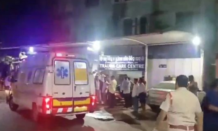 Ten dead in India hospital fire
