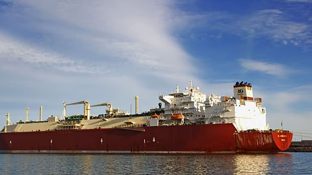 Two more fuel ships arrive at Ctg port 