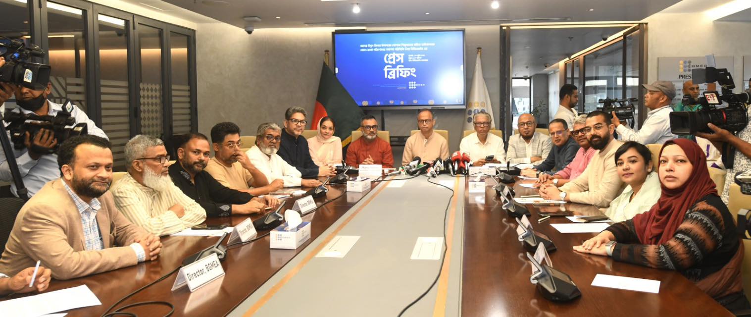 Garment entrepreneurs ensure payment of wages, Eid bonus to workers: BGMEA