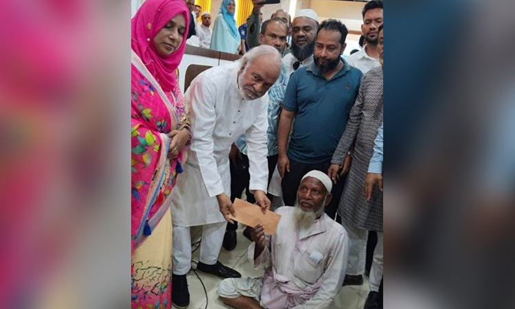 Politics meaningless if it fails to serve people: Moyeen Khan