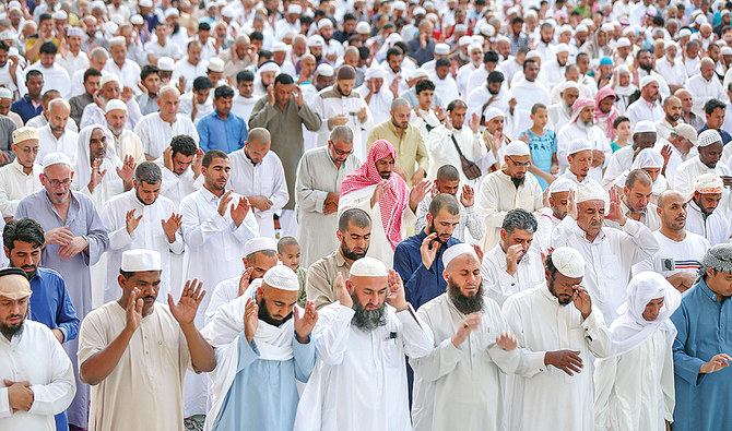 Muslims across Saudi Arabia perform Eid-ul-Fitr prayer