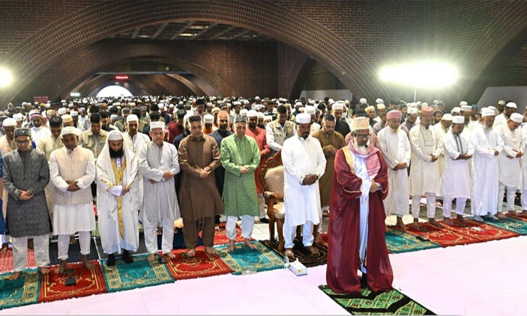 Eid-ul-Fitr congregation held at parliament 