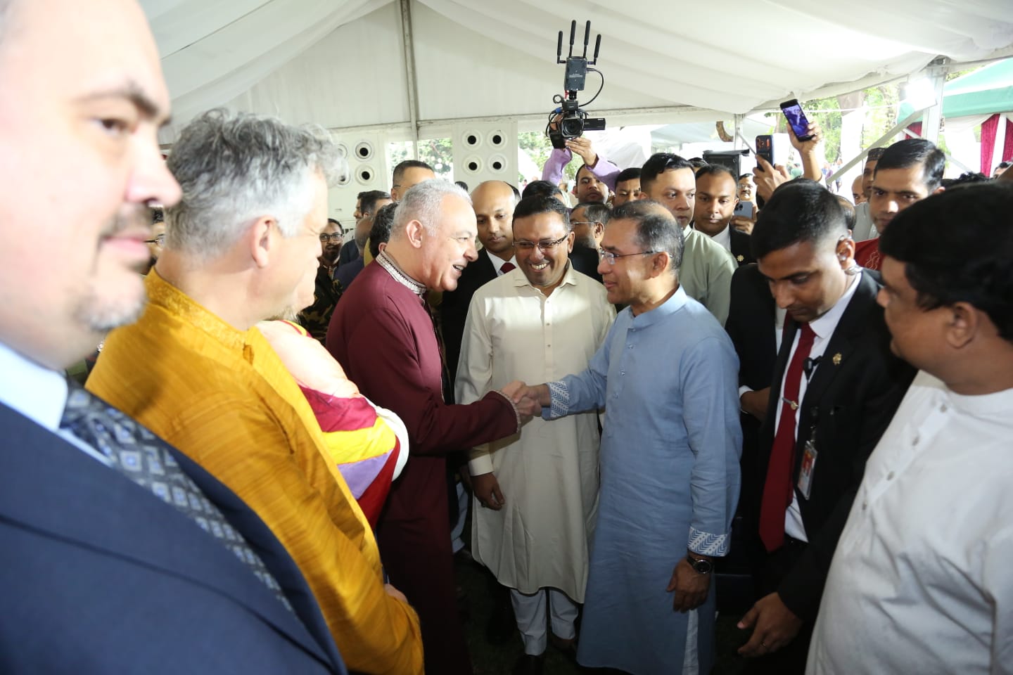 PM exchanges Eid pleasantries with cross section of people 