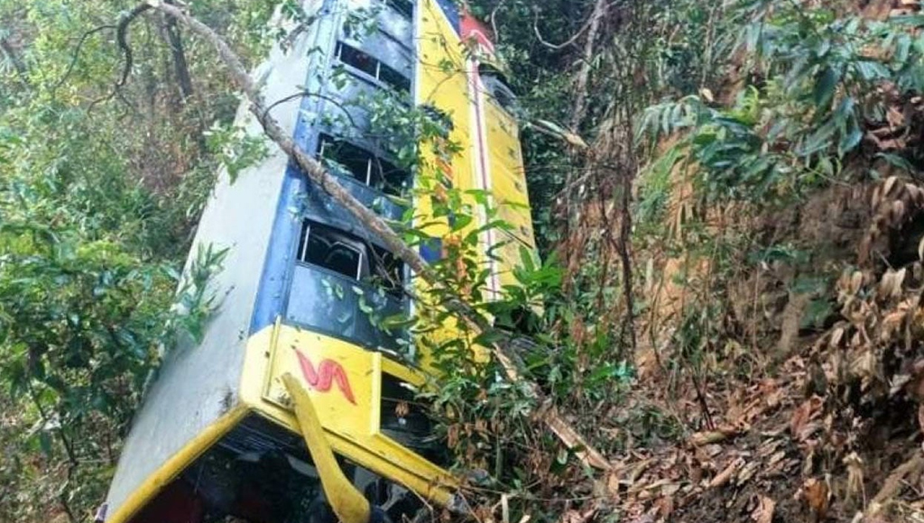 15 injured in Bandarban road accident