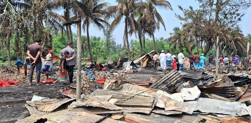 24 shops gutted in Noakhali fire