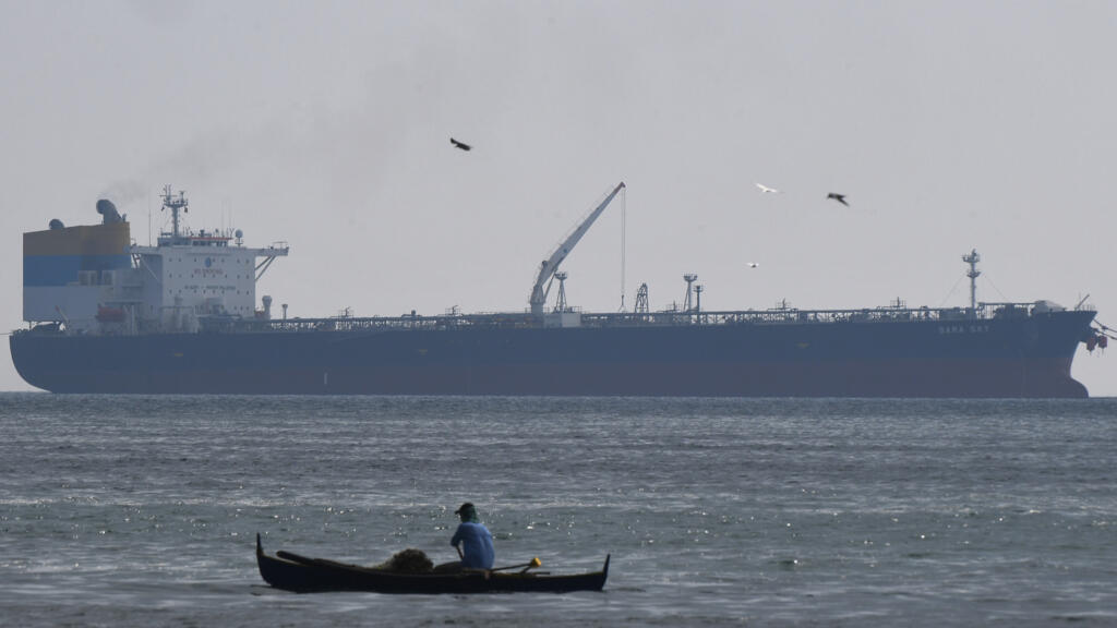 Russian oil arrives as Philippines battles 'energy emergency'