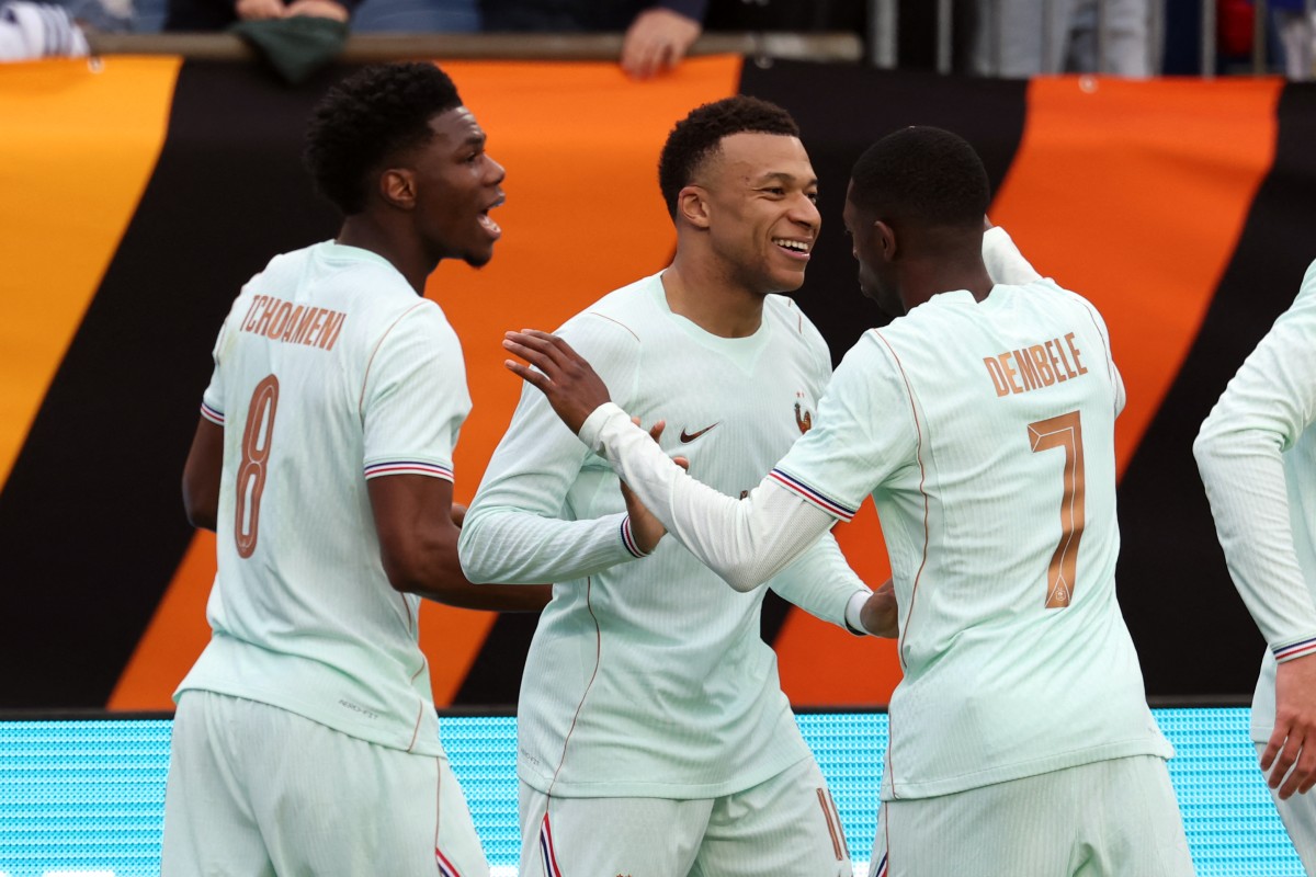 Mbappe on target as France shrug off red card to beat Brazil