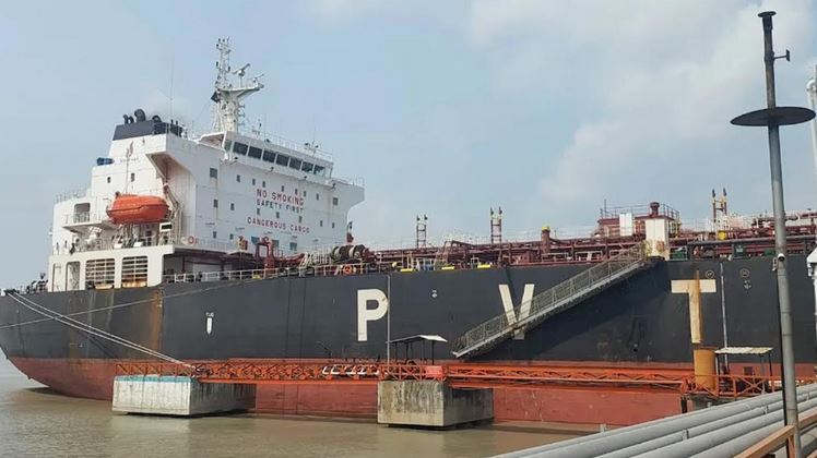 Ship carrying 27,300 tonnes of diesel docks at Chattogram Port