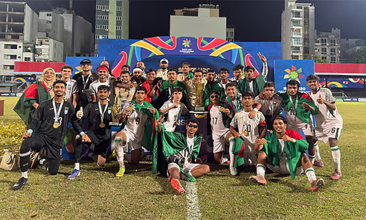 Speaker congratulates U-20 football team