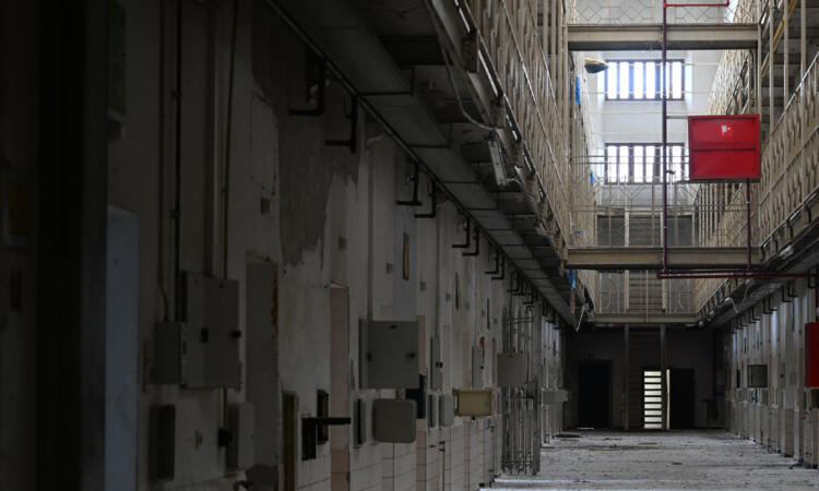 Belgian prison tour lays bare grim reality of life behind bars