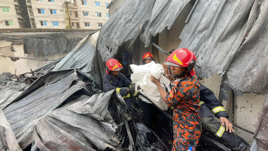 Probe committee formed to investigate Keraniganj Kadamtali fire