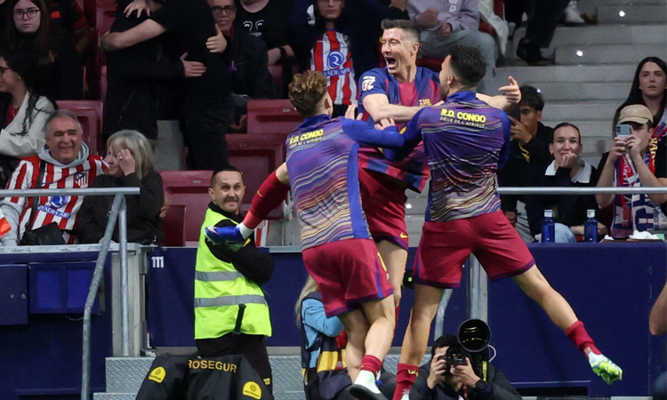 Barca move clear in La Liga as Real Madrid stumble