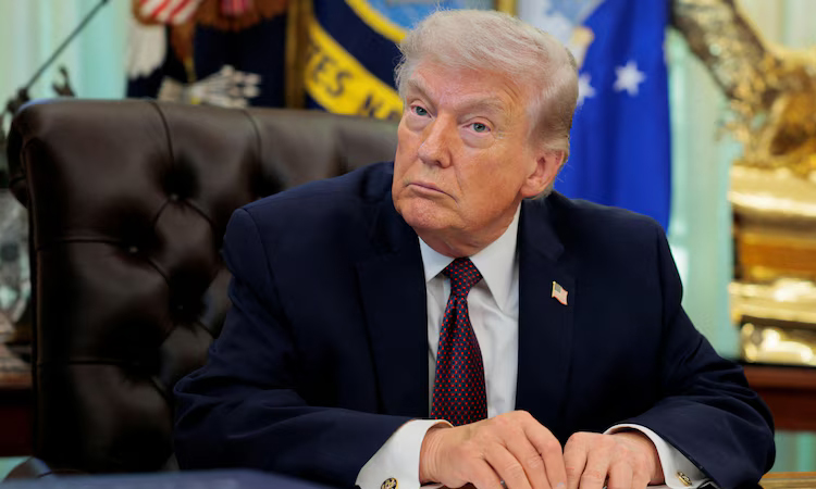 Defiant Iran ramps up attacks after Trump warning