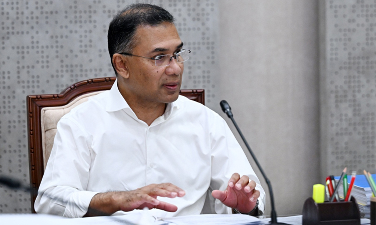 PM chairs first ECNEC meeting of new government