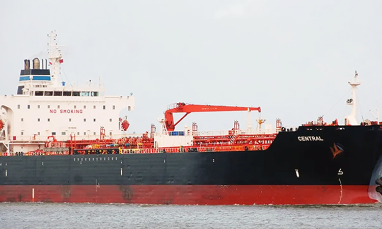 2 more vessels with 51,000 tons of fuel arrive at Ctg port outer anchorage