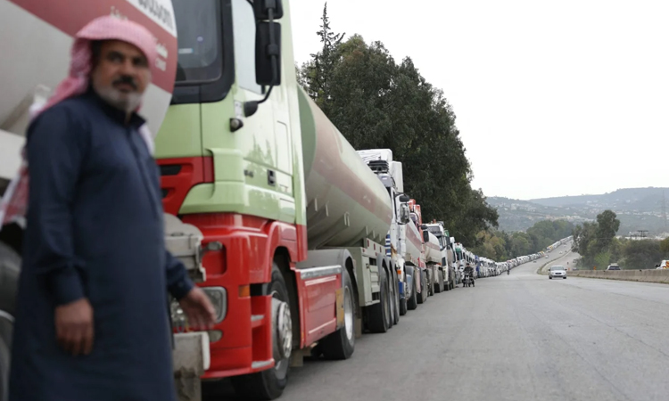 US announces new sanctions against Iran oil sector