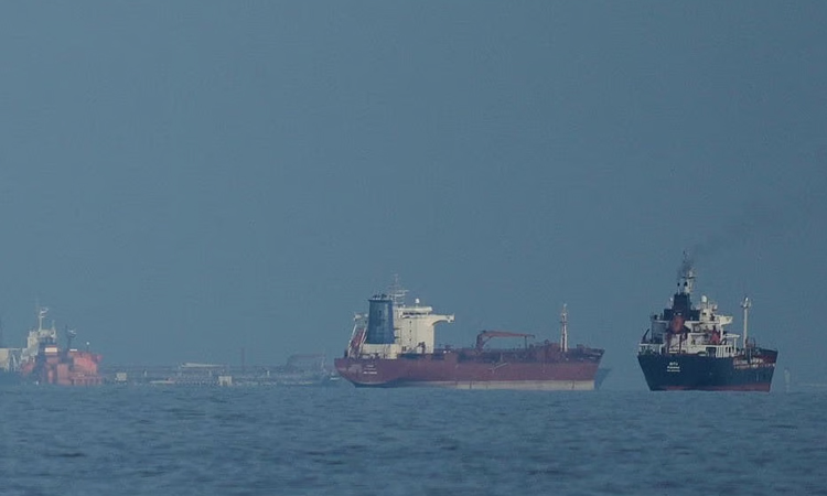 Iran supreme leader's adviser threatens to sink US ships in Hormuz strait