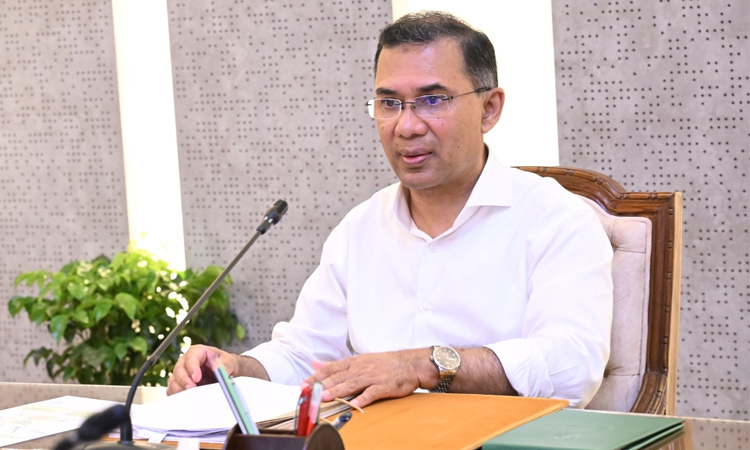 PM chairs cabinet meeting at secretariat