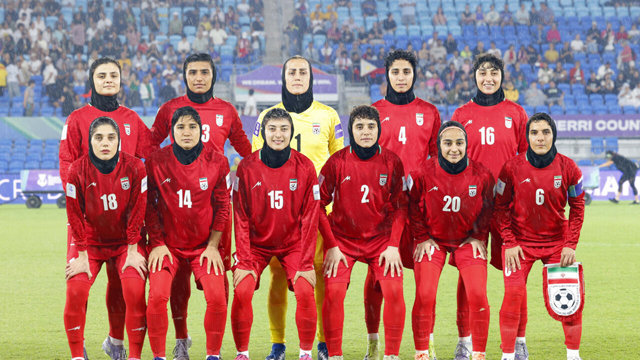 Iranian women footballers have 'hope for future' in Australia