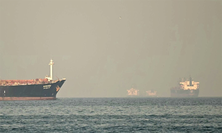 First loaded Iranian oil tankers exit Gulf since US blockade: Kpler
